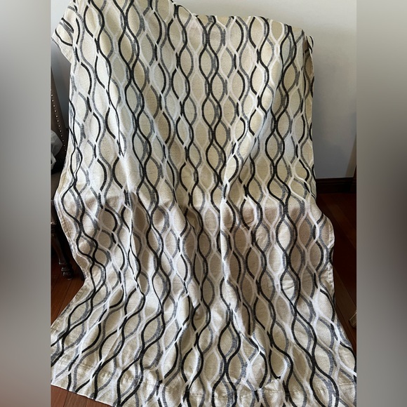 53”x 72”" Studio Curtains - Picture 2 of 16